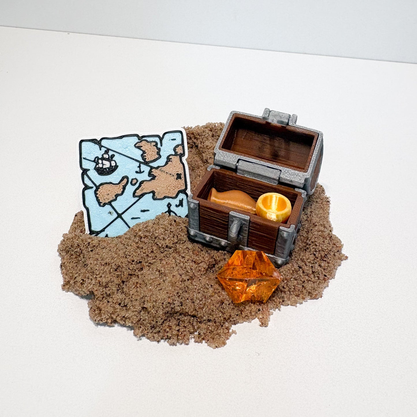Pirate Dig Kit - Treasure Chest & Map